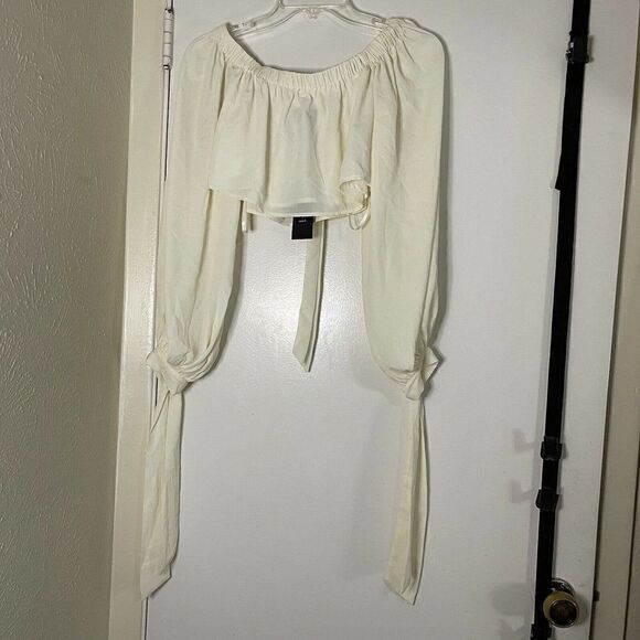 NEW! Revolve Chrissy Teigan Wat Phra Top ivory crop off shoulder blouse size XS - Picture 7 of 7